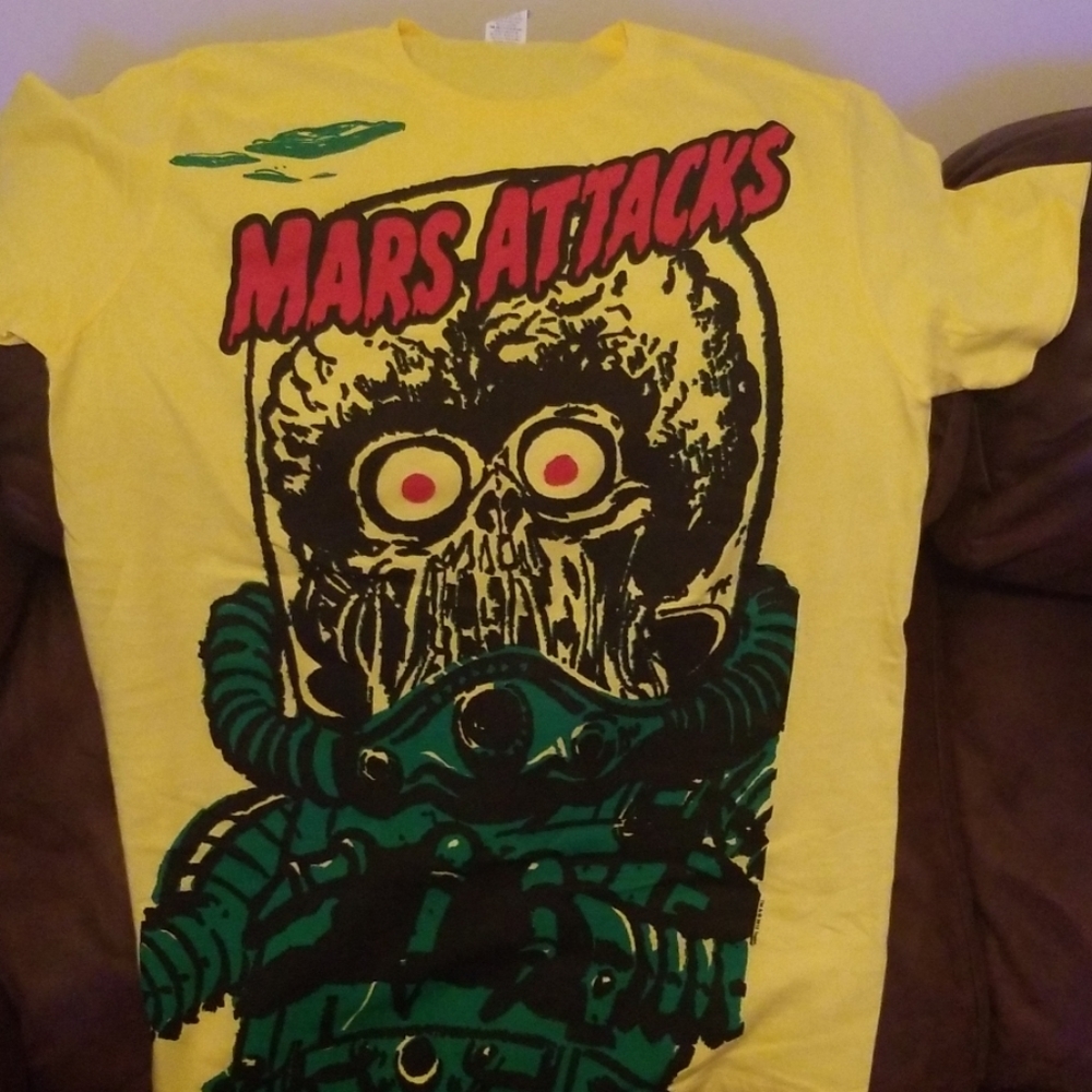 Mars Attacks Short Sleeve Shirt